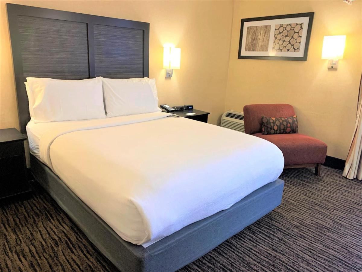 Holiday Inn Dublin - Pleasanton By Ihg מראה חיצוני תמונה