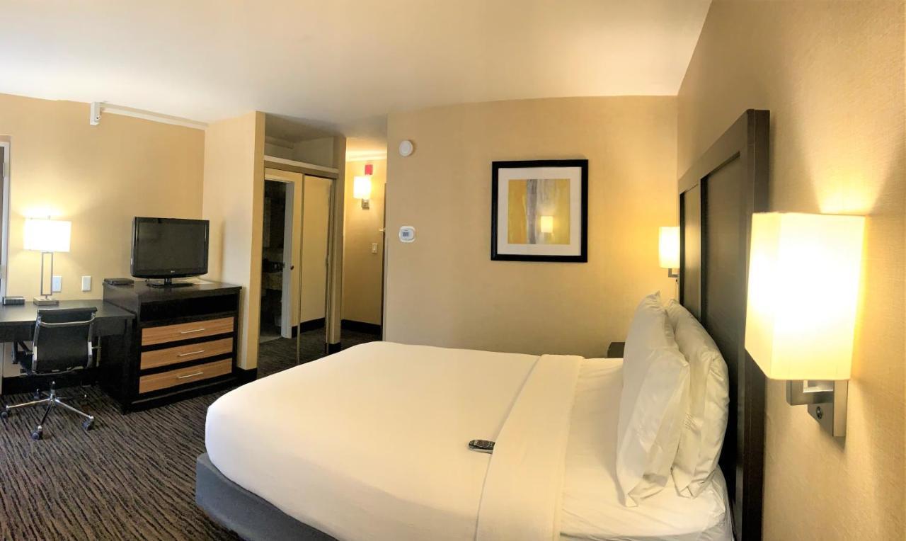 Holiday Inn Dublin - Pleasanton By Ihg מראה חיצוני תמונה
