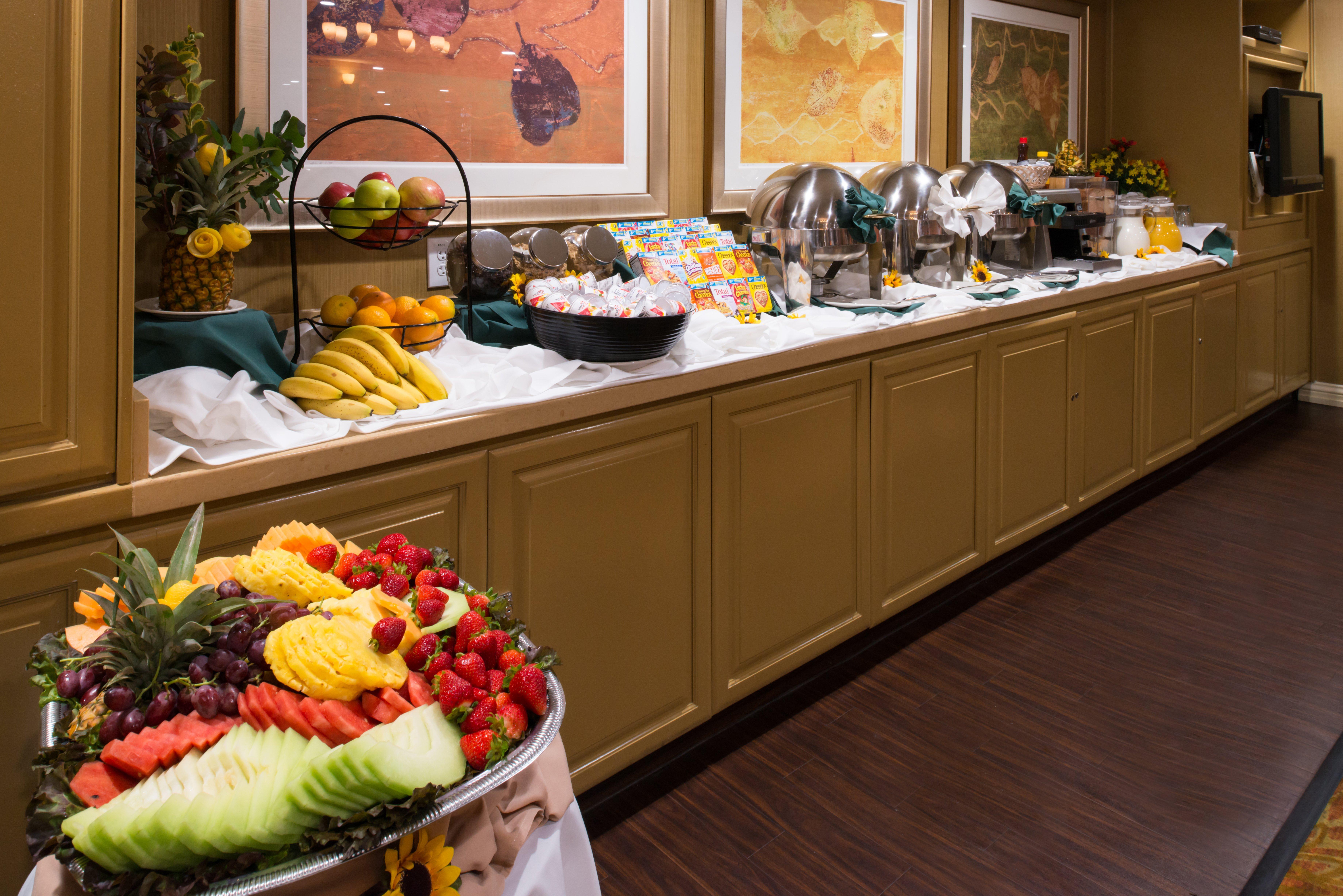 Holiday Inn Dublin - Pleasanton By Ihg מראה חיצוני תמונה