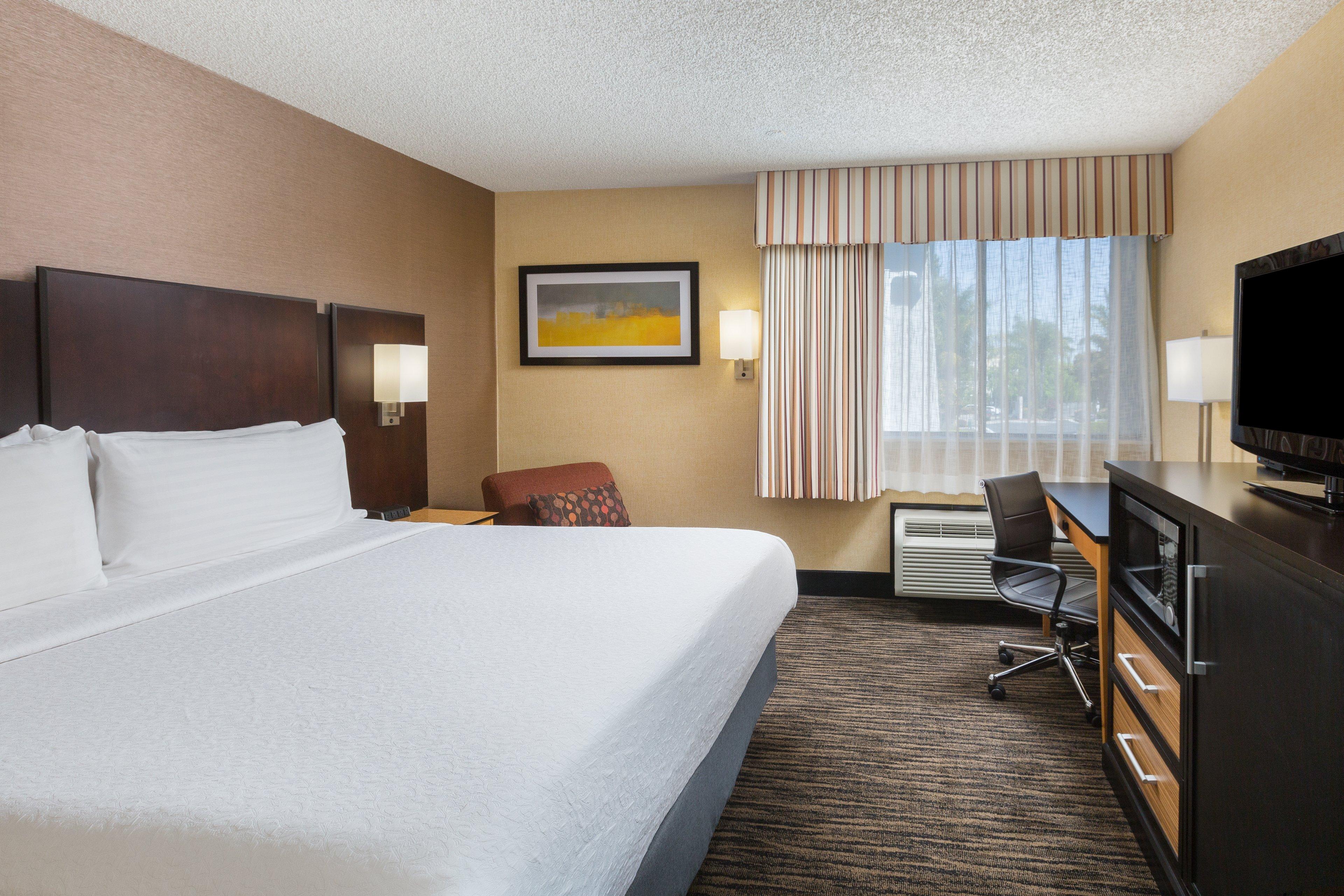 Holiday Inn Dublin - Pleasanton By Ihg מראה חיצוני תמונה